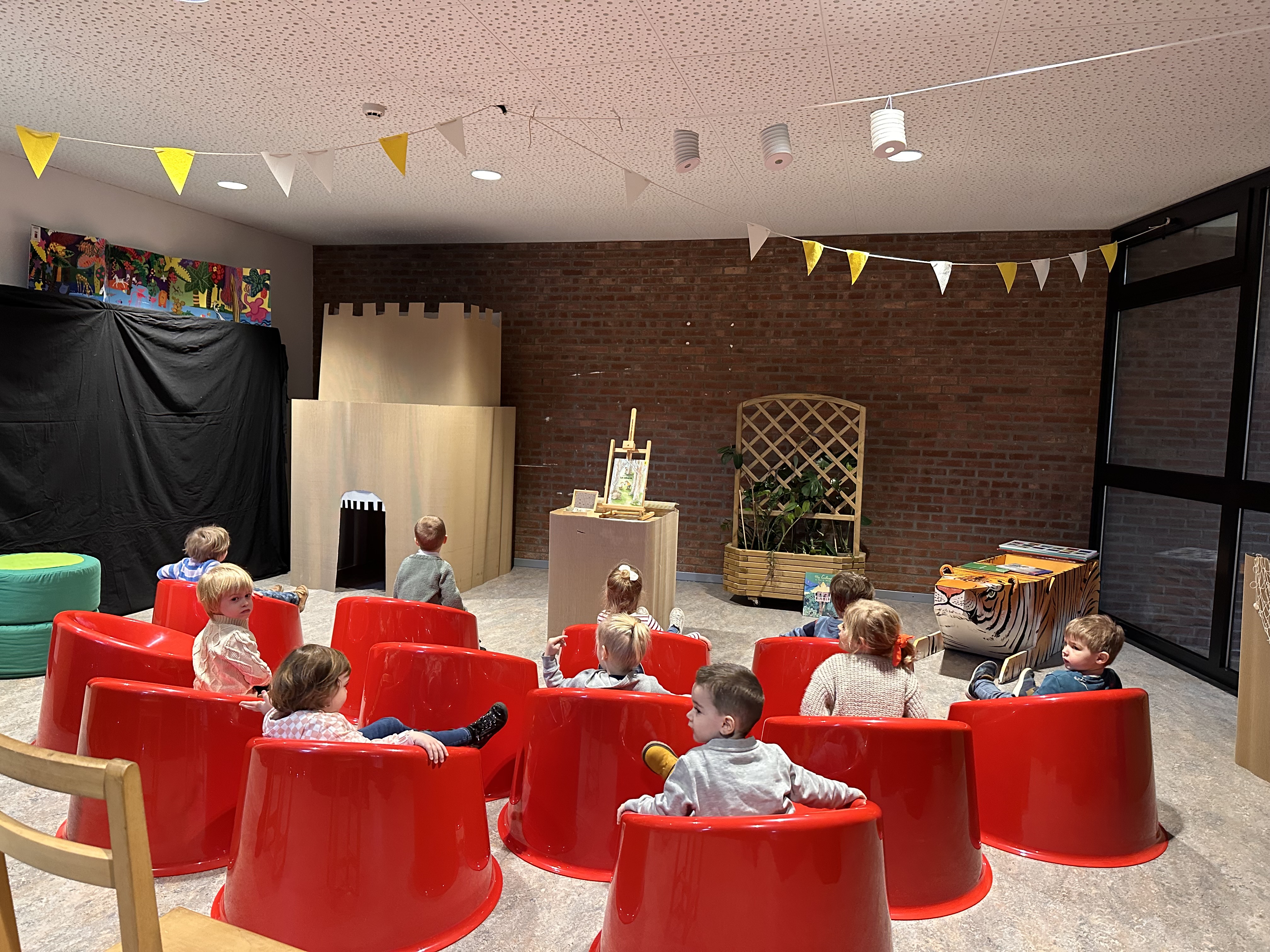 Vue d'une activité à la Bibliothèque locale de Marche-en-Famenne (BILOM)